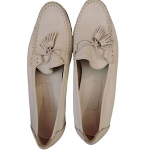 Cole Haan White Leather Tassel Moccasin Loafers Size 9.5